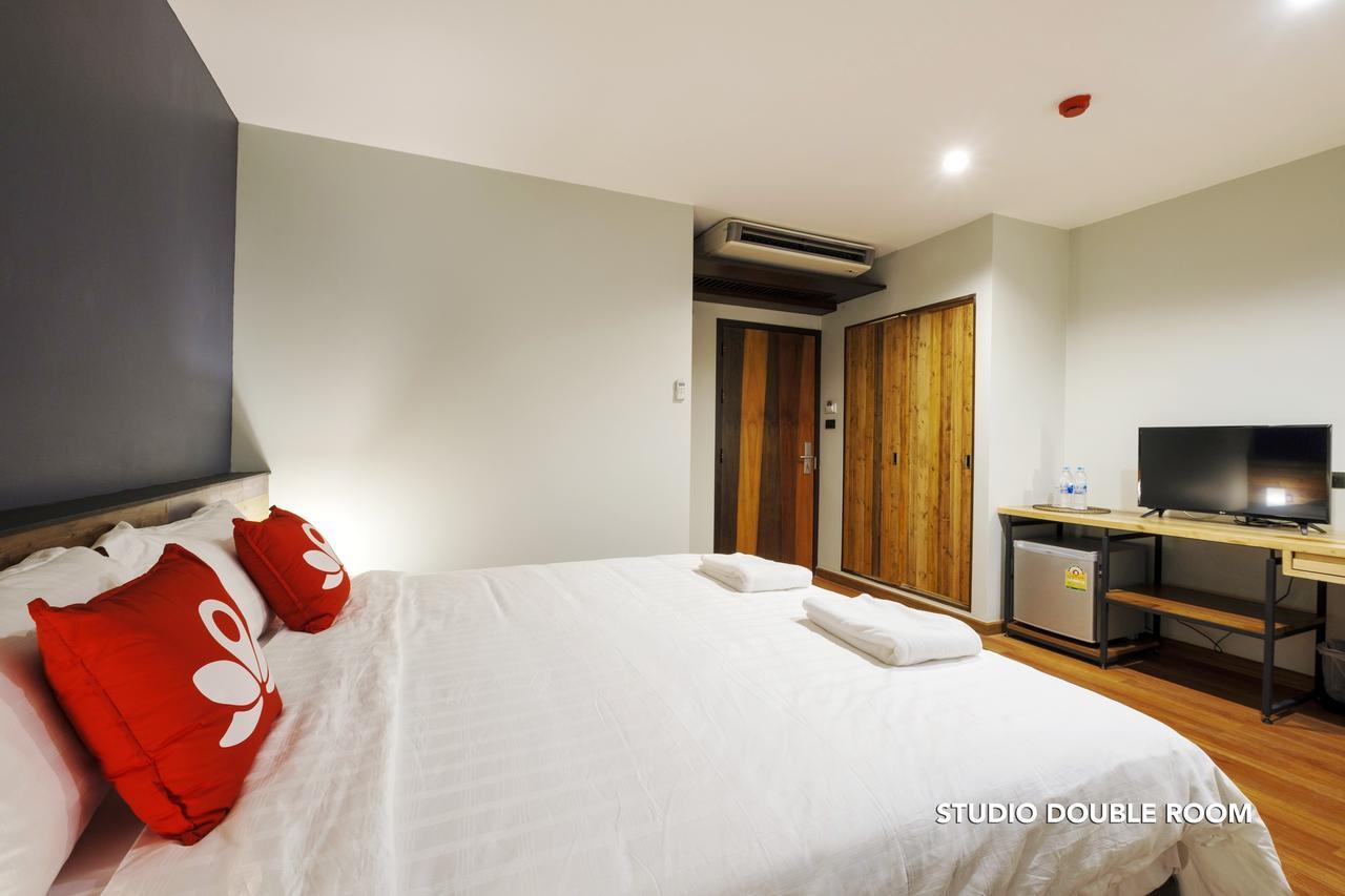 Zen Rooms Zleepmotion Бангкок Екстер'єр фото